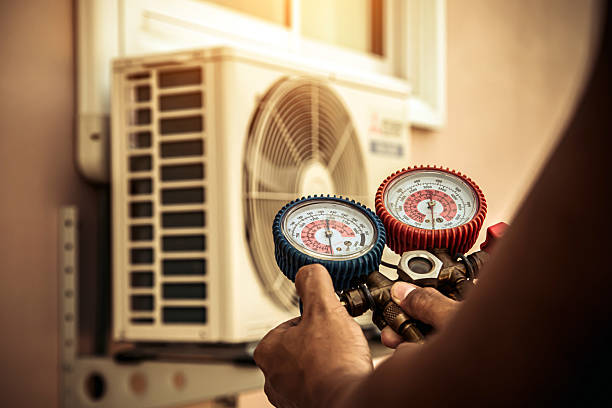 Professional Hvac technician working in Holbrook, NY